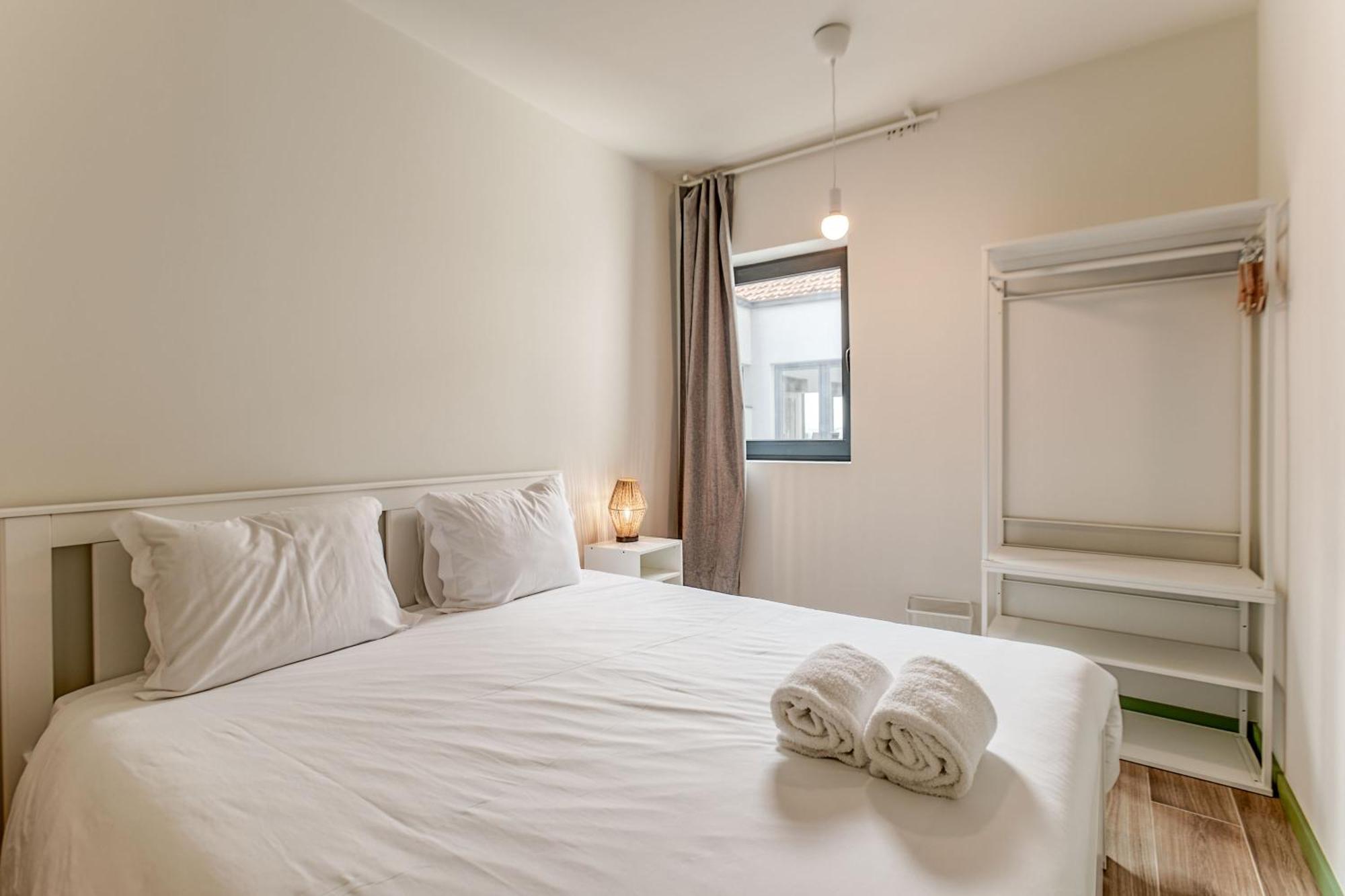 Travel And Live Apartments Porto Quarto foto